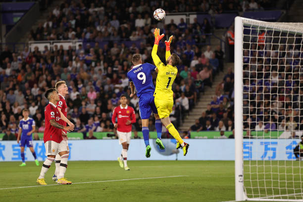 发展本地足 发展本地足